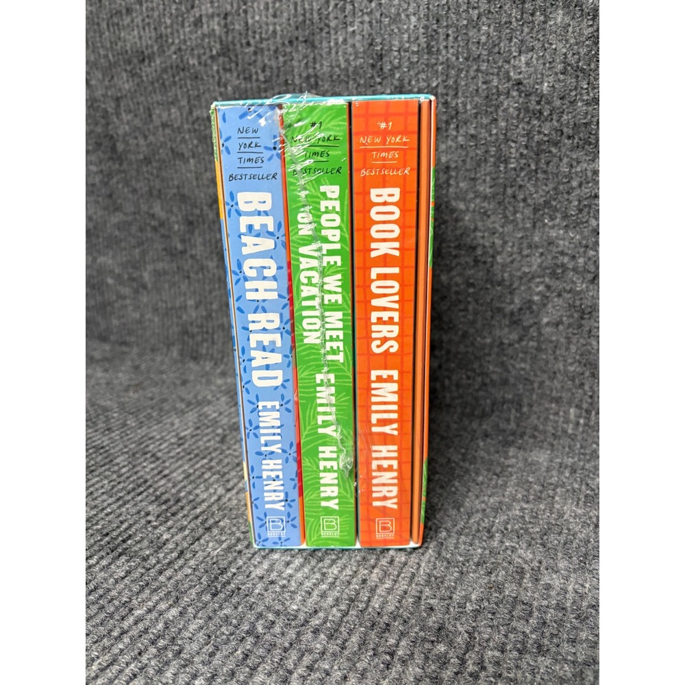 Emily Henry 3 Book Boxed Set Beach Read People We Meet on Vacation New Sealed